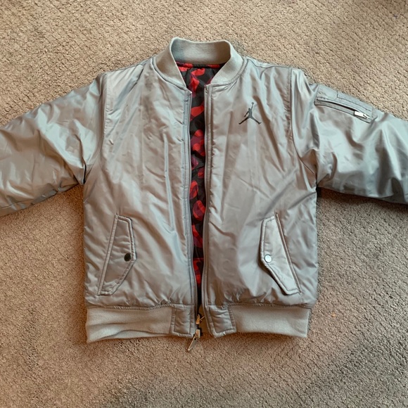 NWOT Nike jordan reversible jacket. - Picture 1 of 5